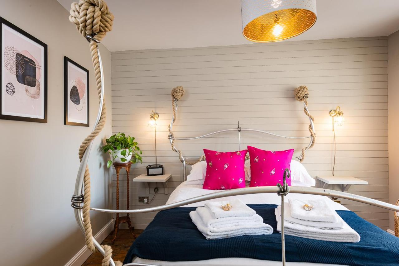 Lyme 1 Hotel ไลม์รีจิส ภายนอก รูปภาพ